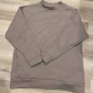 Zara crewneck in tan